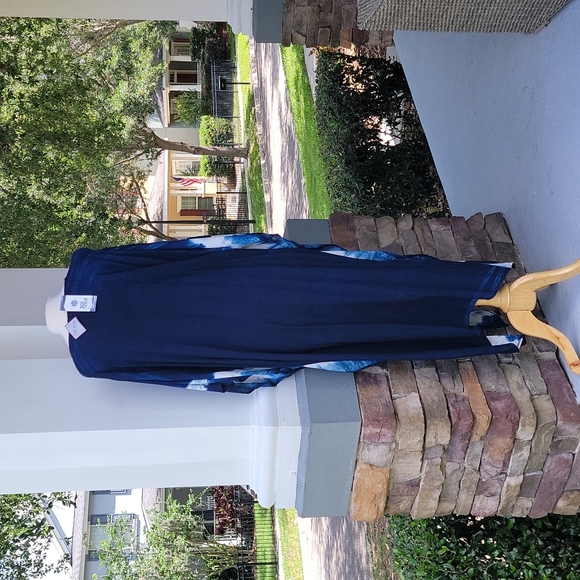 Tunic - Picture 3 of 4